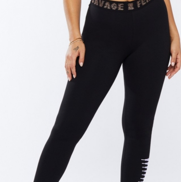 Savage X Fenty Logo Tights - Picture 4 of 4